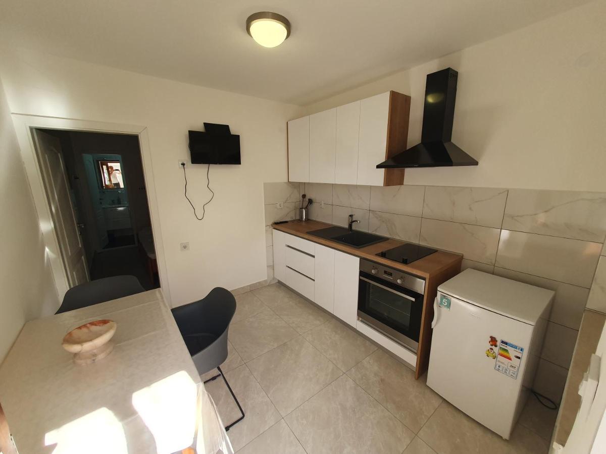 Apartments Vila Dana Дубровник Экстерьер фото